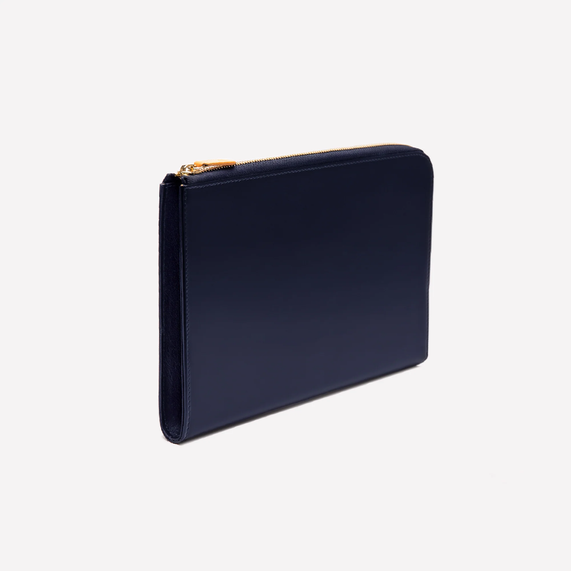 Bridle Hide Medium Zip Pouch - Image 23