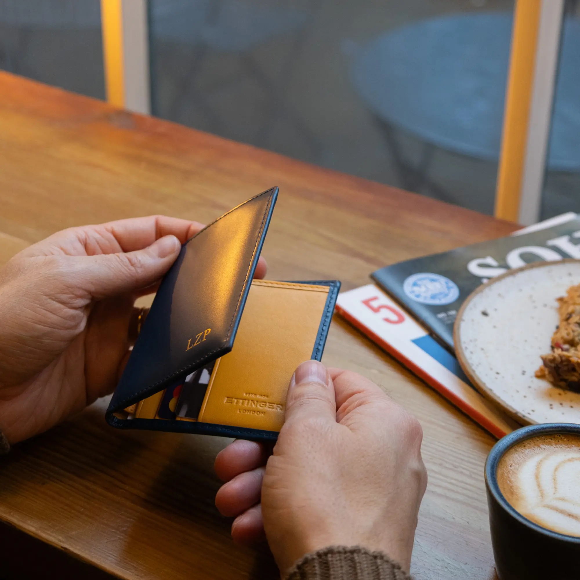 Bridle Hide Mini Wallet with 6 C/C - Image 4