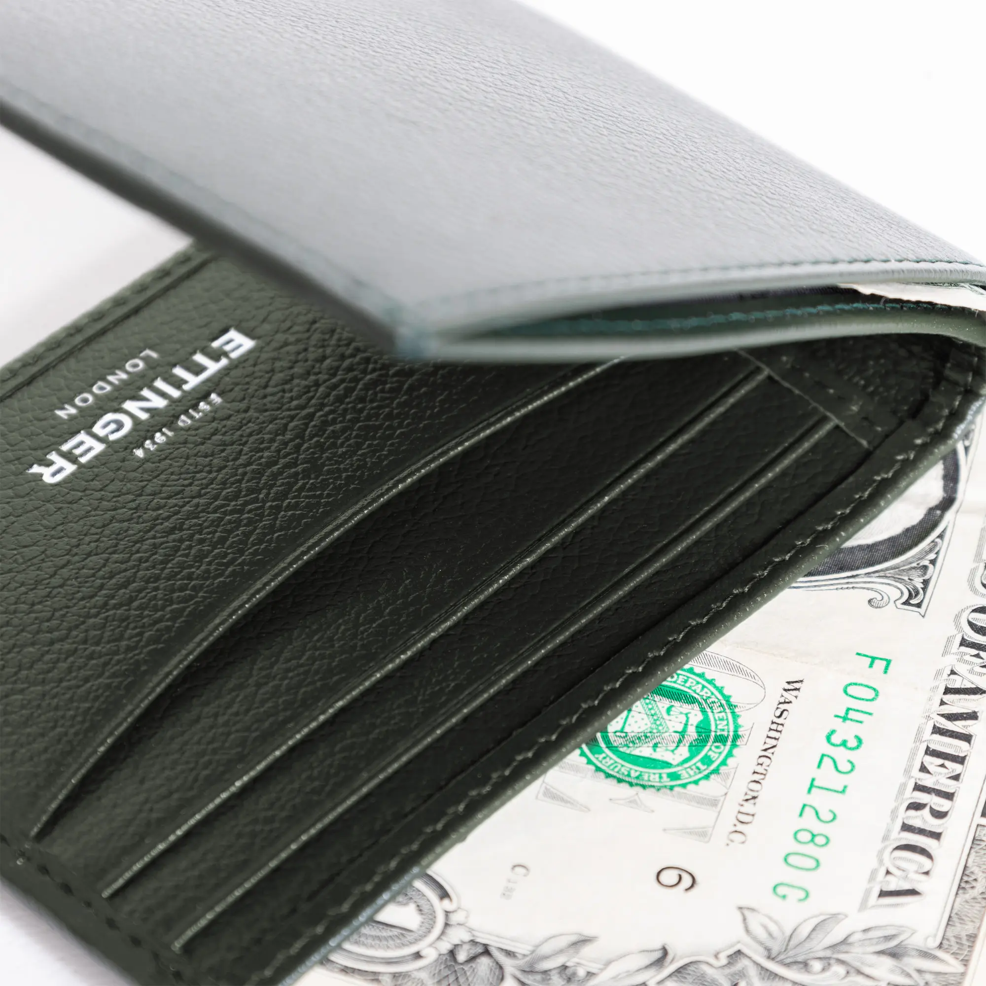 Capra Dollar Wallet with 6 C/C - Image 14
