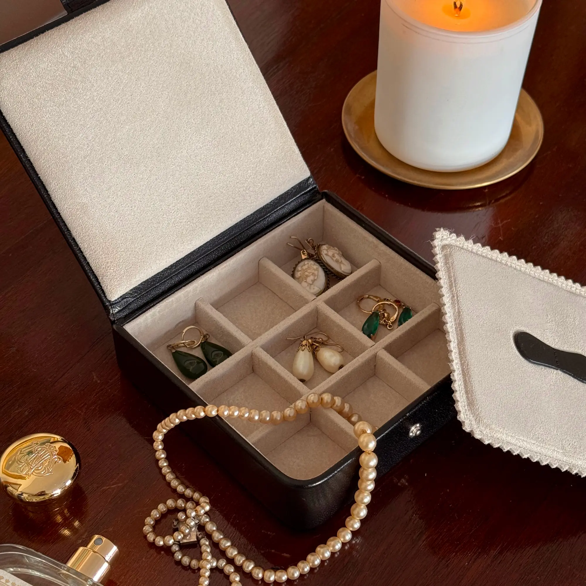 Capra Ecru Large Jewellery / Cufflink Box - Image 8