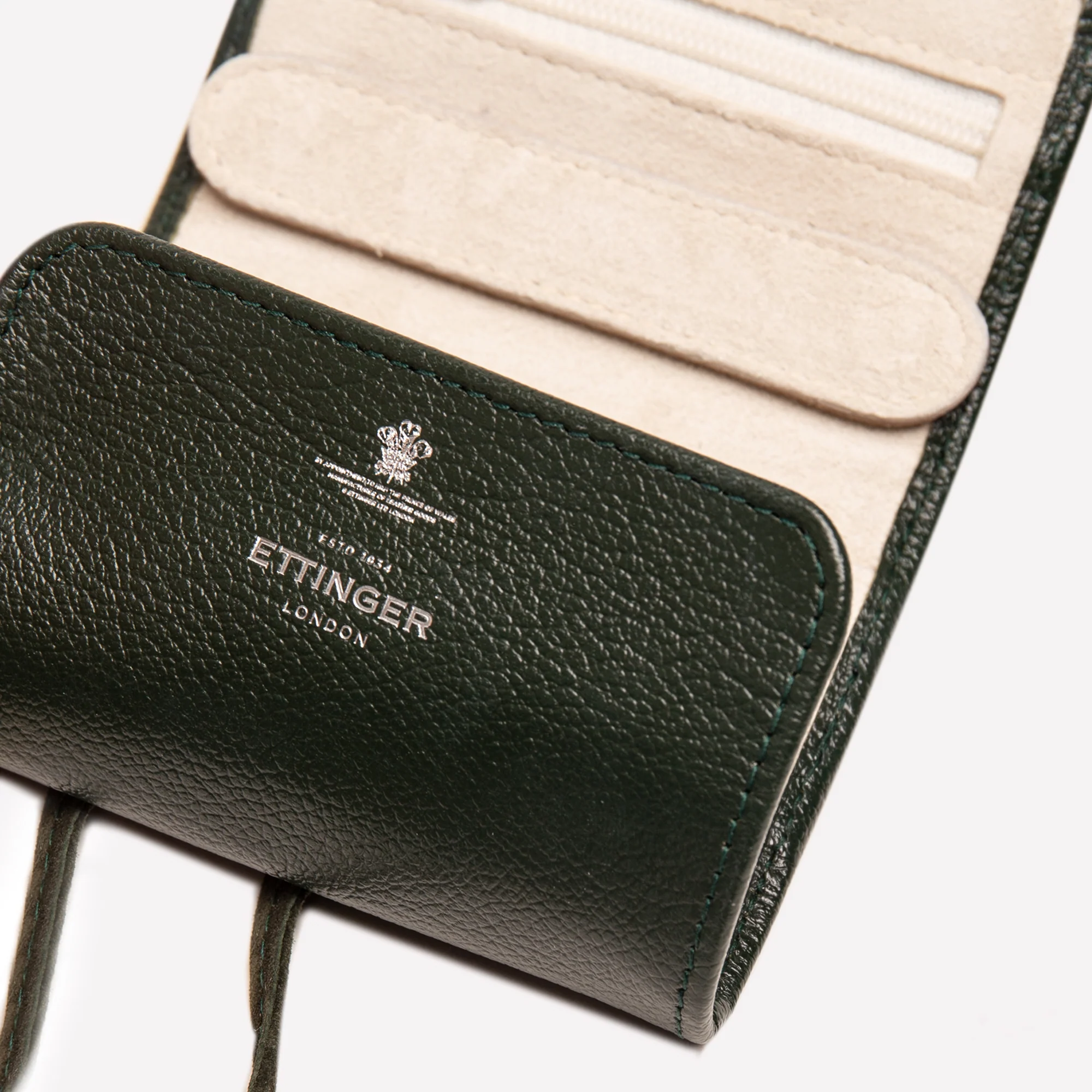Capra Ecru Mini Jewellery Roll - Image 11