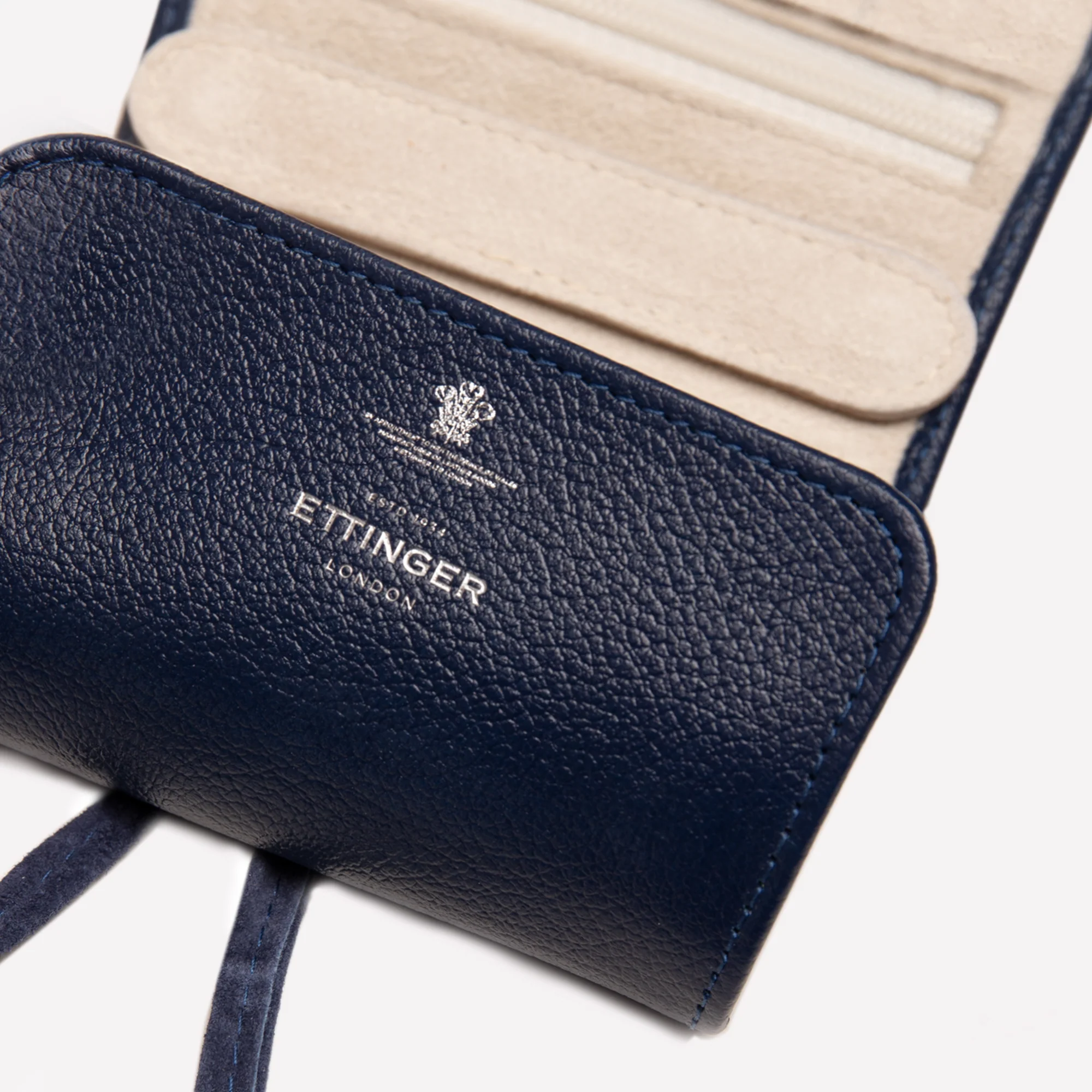 Capra Ecru Mini Jewellery Roll - Image 3