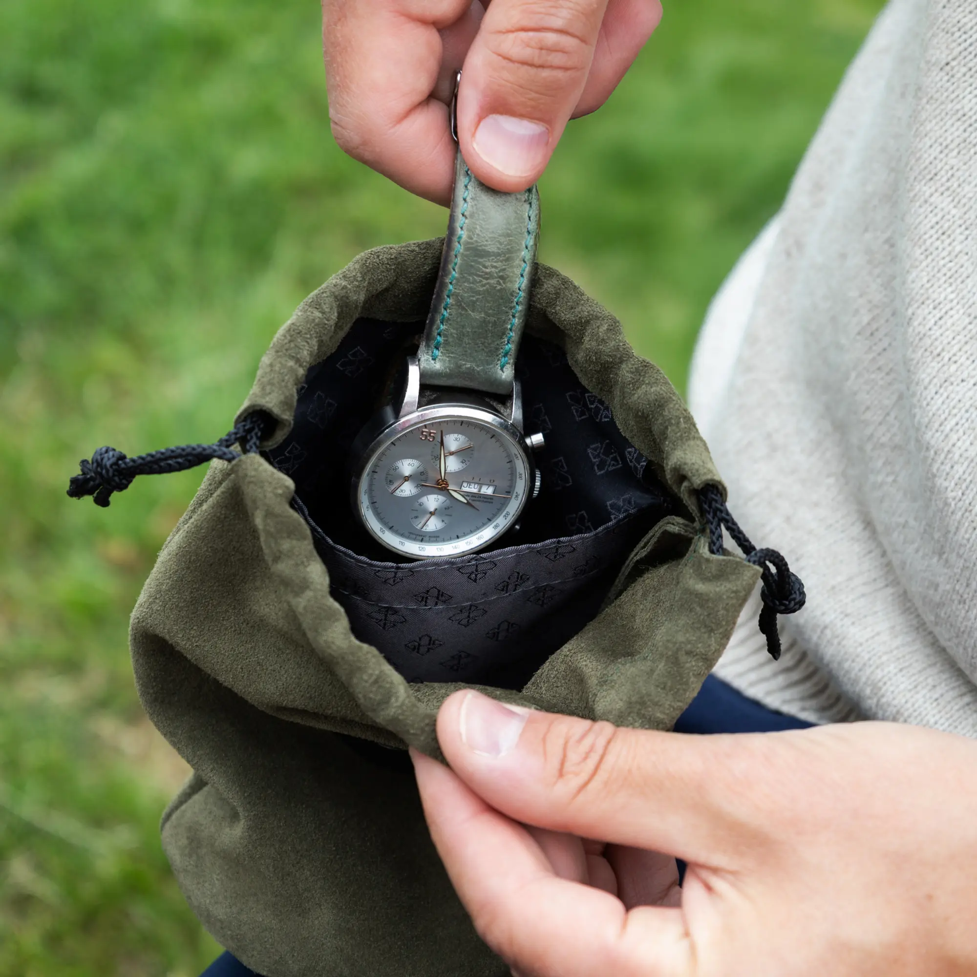Capra Golf Pouch - Image 11