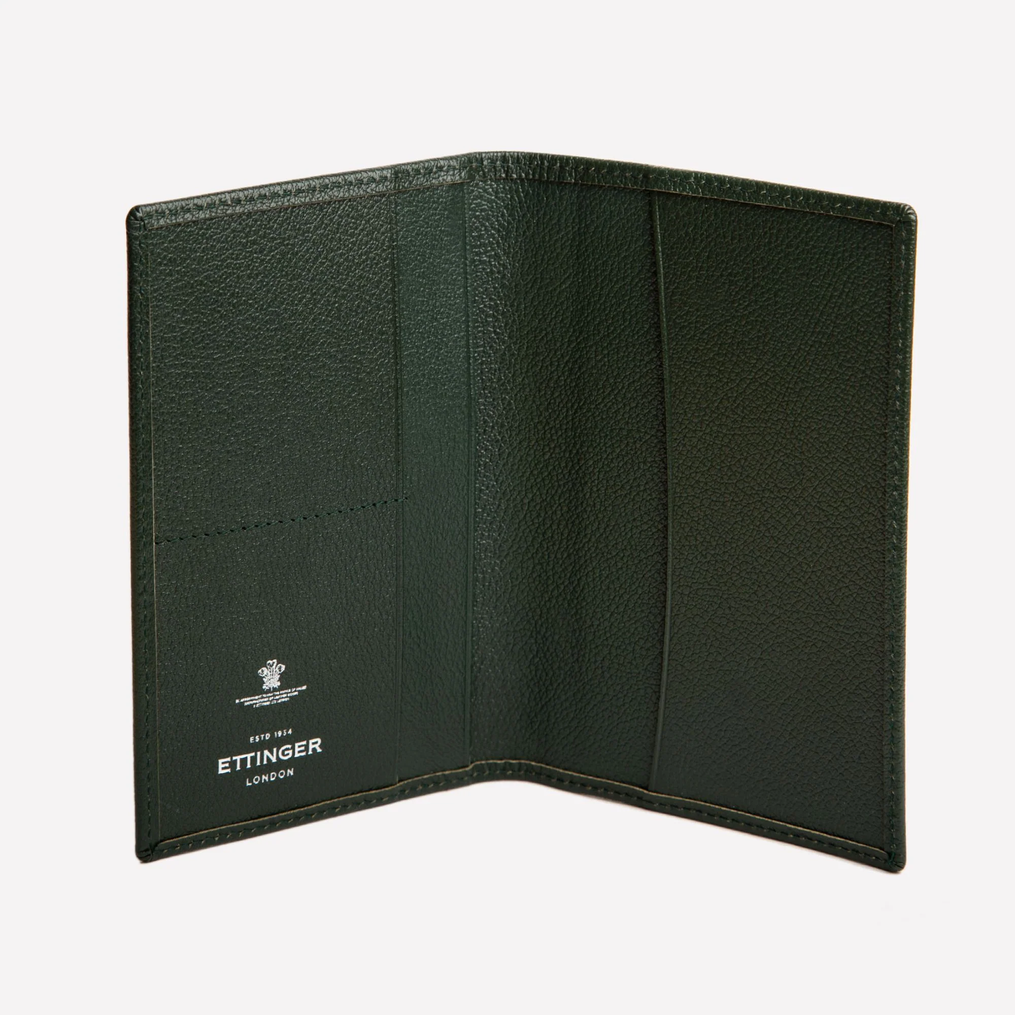 Capra Passport Case - Image 14
