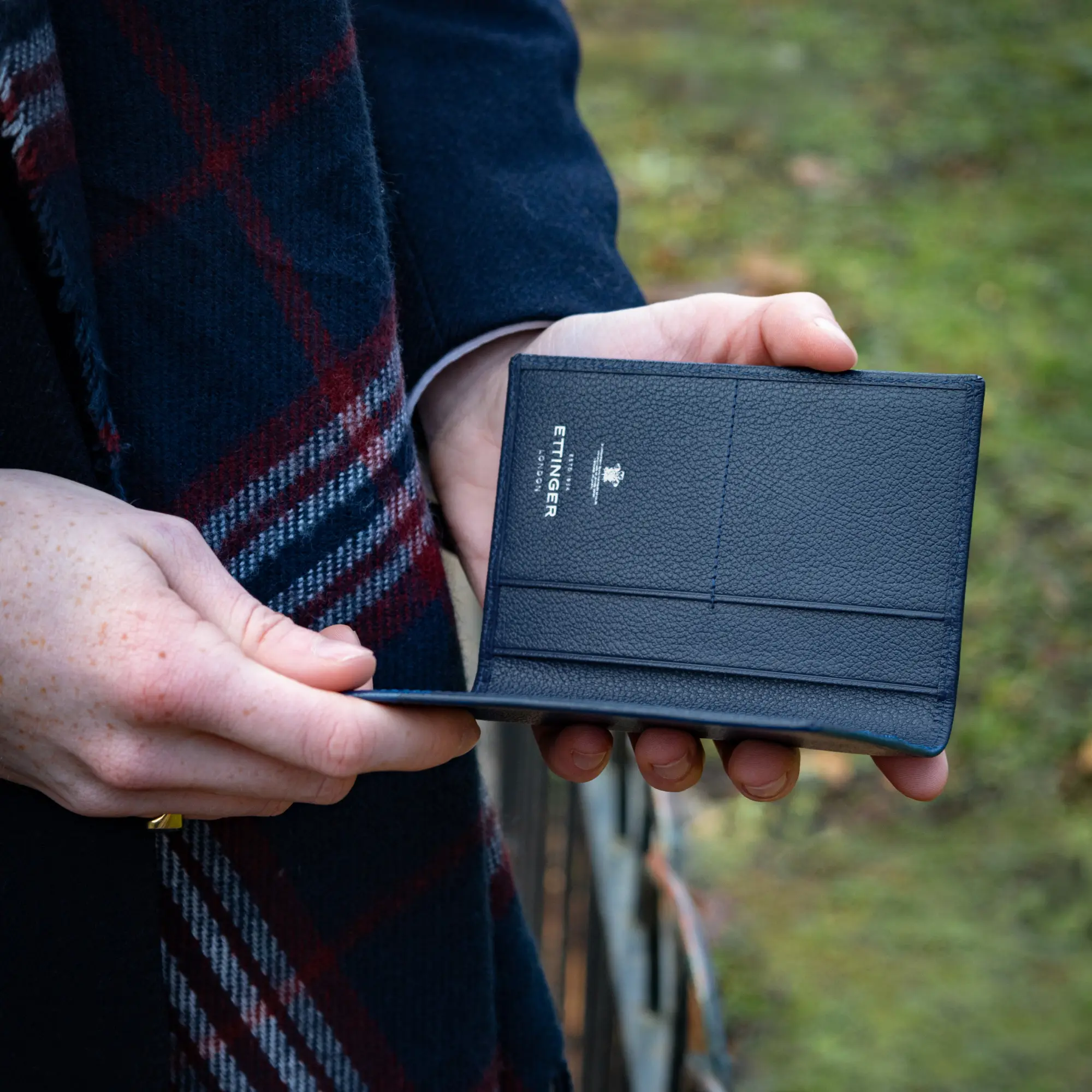 Capra Passport Case - Image 7