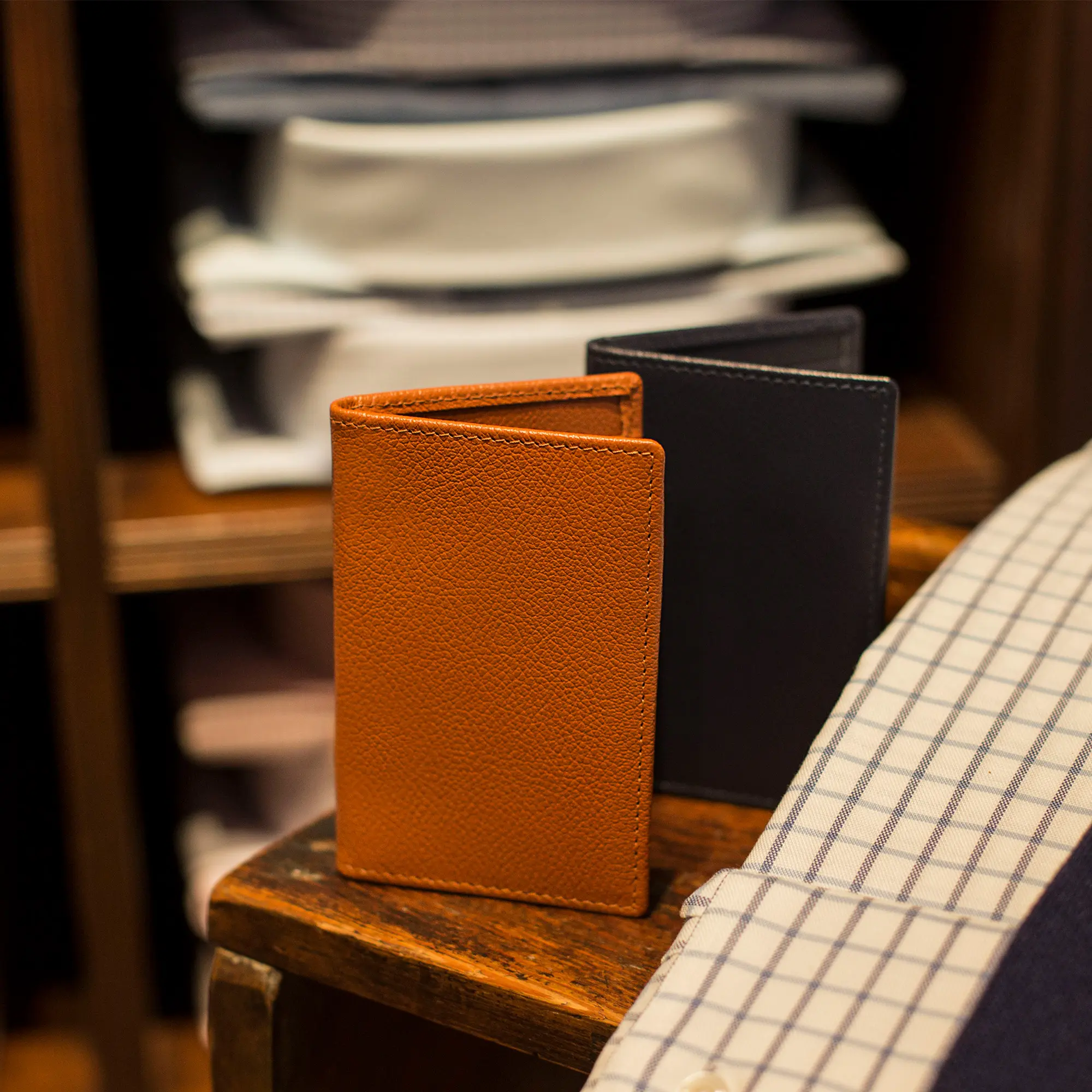 Capra Slim Card Case - Image 15