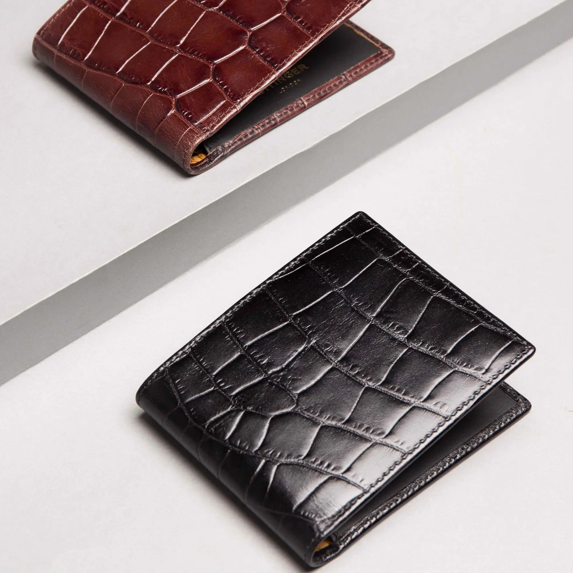 Croco Billfold Wallet with 6 C/C - Image 4