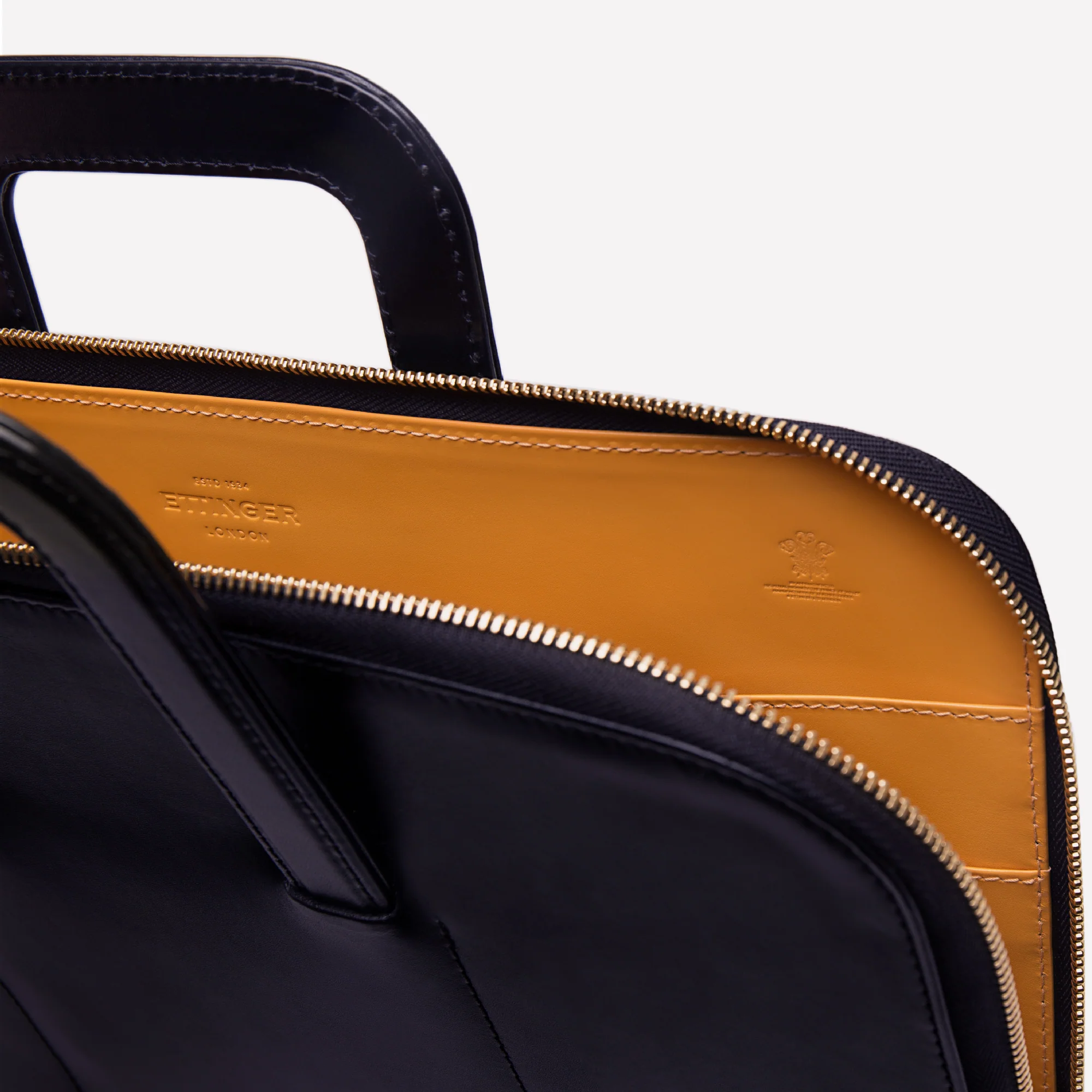 Metropolitan Bakerloo Portfolio Case - Image 19