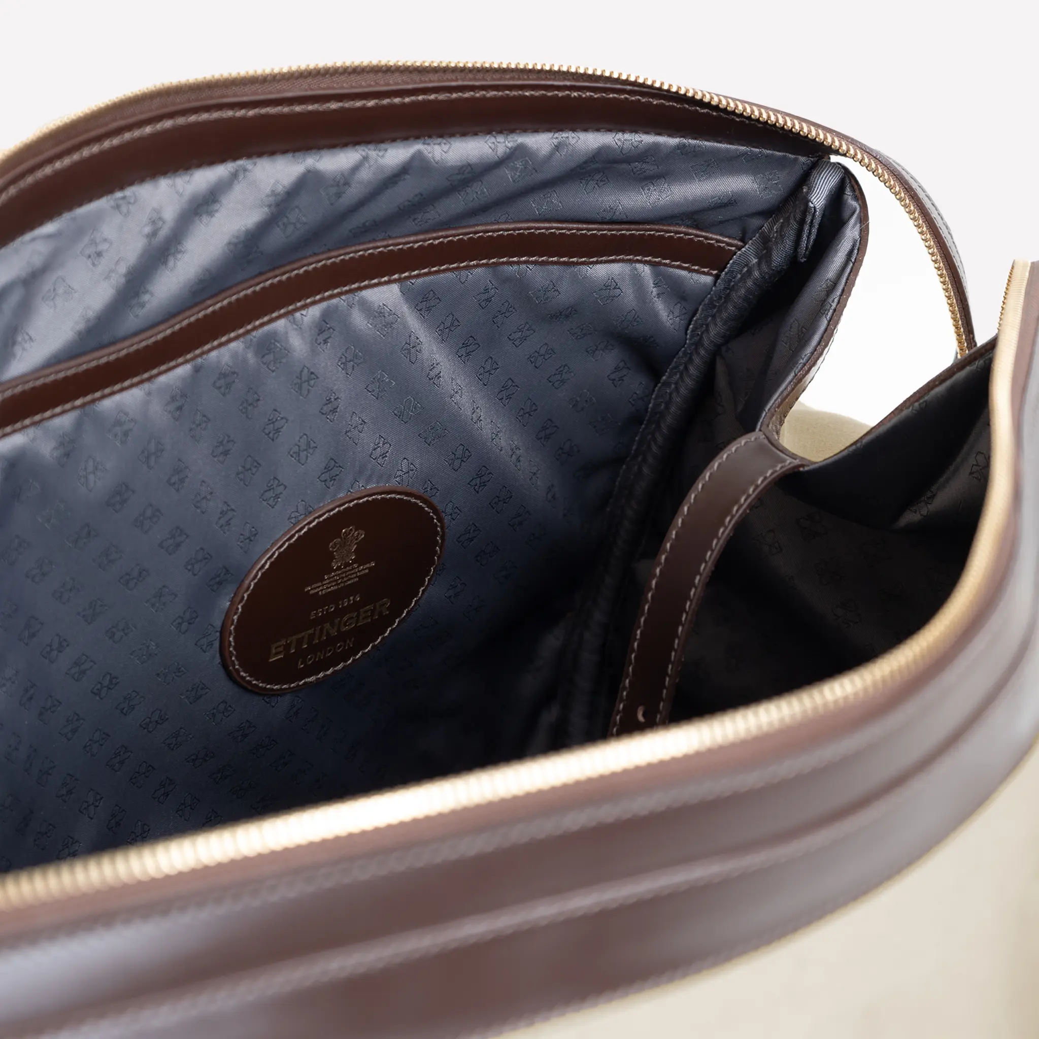 Pursuits Hurlingham Overnight Bag - Image 7